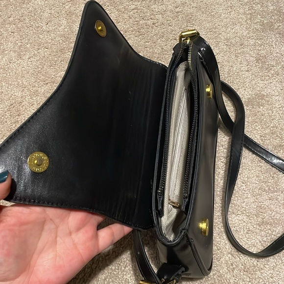 Crossbody Saddle Bag - Picture 5 of 11